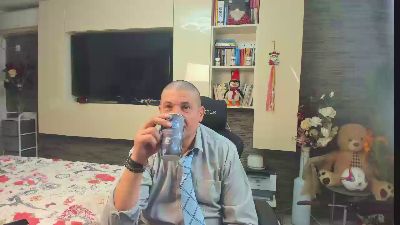 CRISSETAN live cam on Cam4