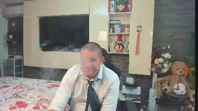 CRISSETAN live cam on Cam4