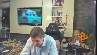 CRISSETAN live cam on Cam4