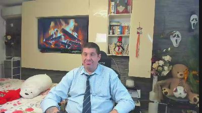 CRISSETAN live cam on Cam4