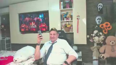CRISSETAN live cam on Cam4