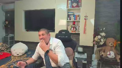 CRISSETAN live cam on Cam4