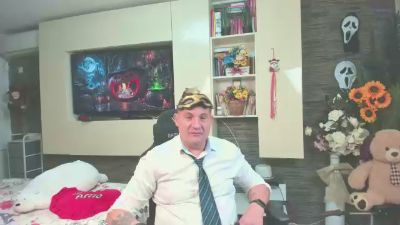 CRISSETAN live cam on Cam4