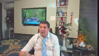 CRISSETAN live cam on Cam4