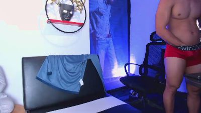 CRISTHIAN_WOLF1 live cam on Cam4