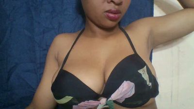 CaaRis live cam on Cam4