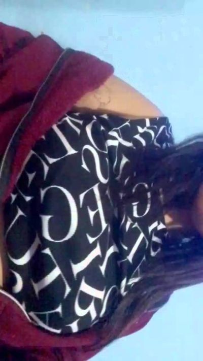 Caandyy2 live cam on Cam4
