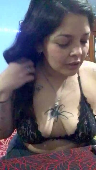 Caandyy2 live cam on Cam4