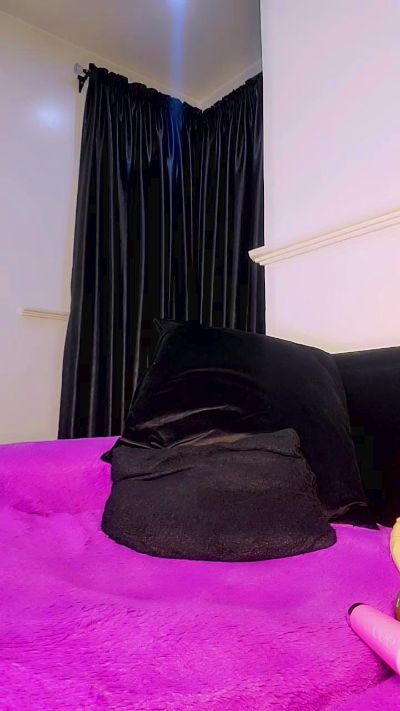 CacaoKitten live cam on Cam4