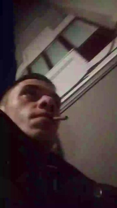 Cachondo1997 live cam on Cam4