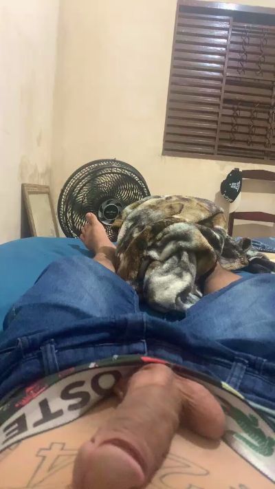 Caduzin244 Live Cam on Cam4