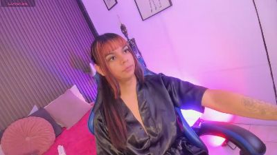 CaeliThalyna live cam on Cam4
