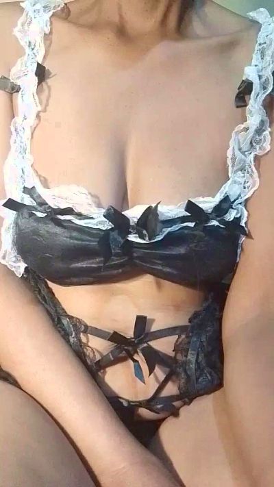 Cafeau_lait live cam on Cam4