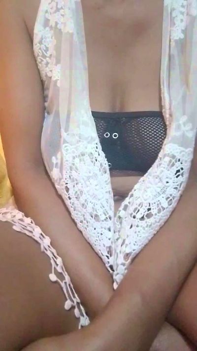 Cafeau_lait live cam on Cam4