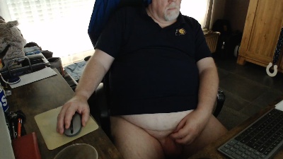 Caldy live cam on Cam4