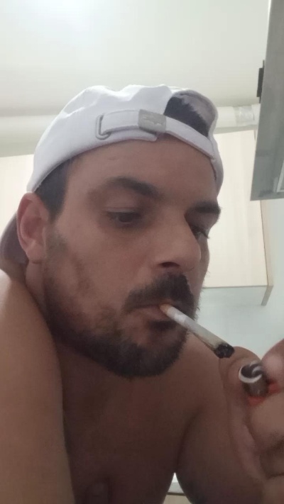 Calentorrisimo live cam on Cam4