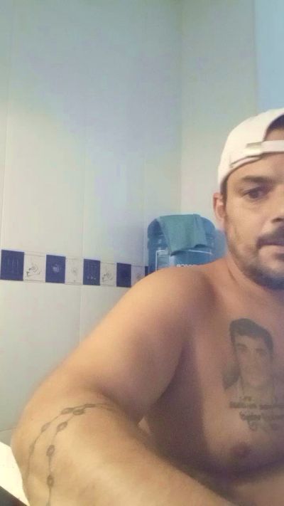 Calentorrisimo live cam on Cam4