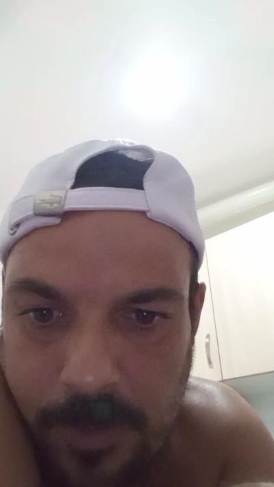 Calentorrisimo live cam on Cam4