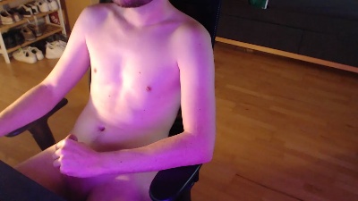 CallMeEM live cam on Cam4
