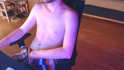 CallMeEM live cam on Cam4