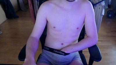 CallMeEM live cam on Cam4