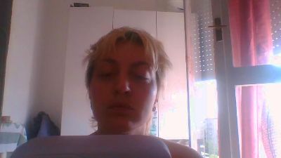 Call_me_b34uty live cam on Cam4
