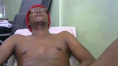 Calmedoc live cam on Cam4