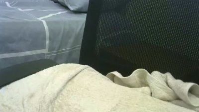Calmedoc live cam on Cam4