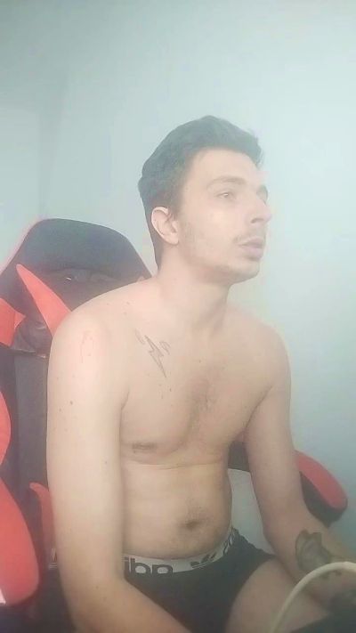 Calorcito24 live cam on Cam4