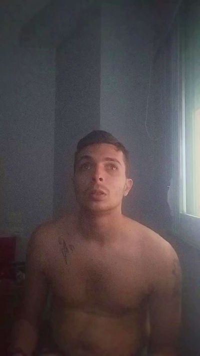 Calorcito24 live cam on Cam4