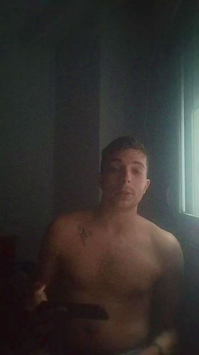 Calorcito24 live cam on Cam4