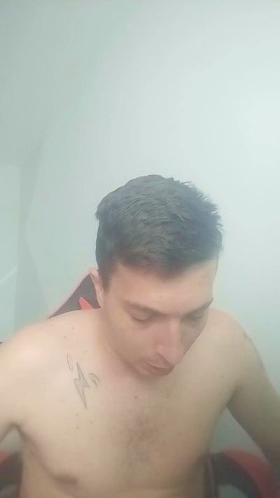 Calorcito24 live cam on Cam4