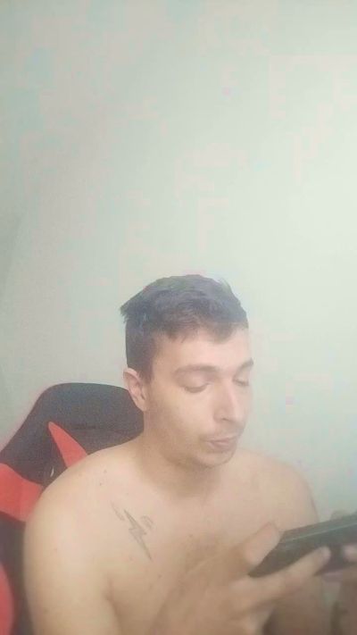 Calorcito24 live cam on Cam4