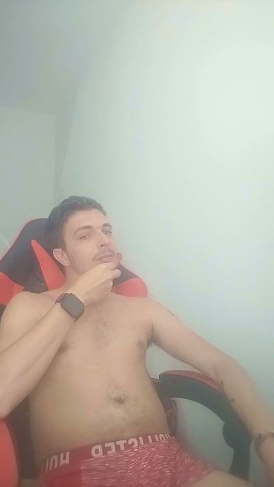 Calorcito24 live cam on Cam4