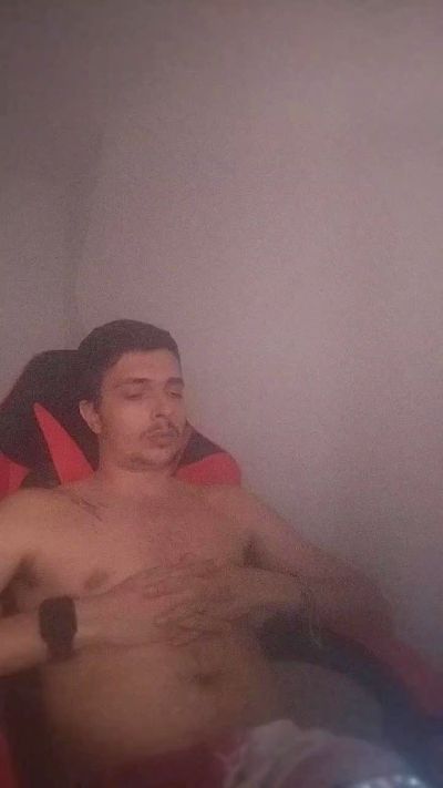 Calorcito24 live cam on Cam4