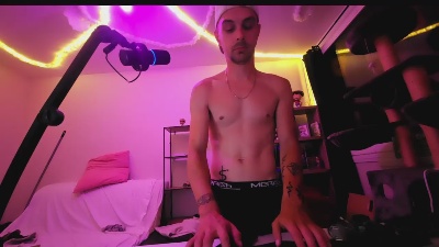 Calssonsale live cam on Cam4