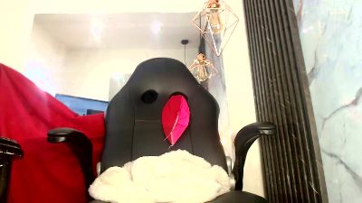 CamelyHott live cam on Cam4
