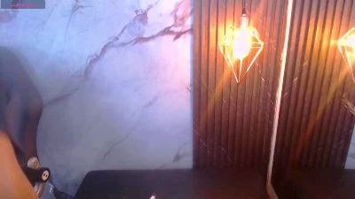 CamelyHott live cam on Cam4