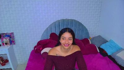 Cami_bunny live cam on Cam4