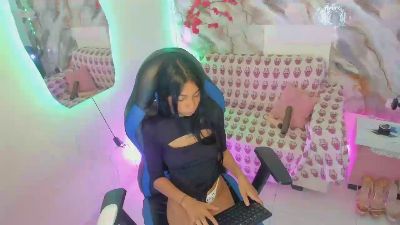 Cami_keeng live cam on Cam4
