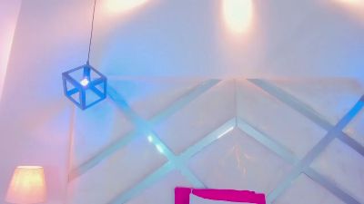 Cami_rouxx live cam on Cam4