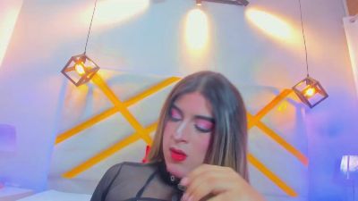 Cami_rouxx live cam on Cam4