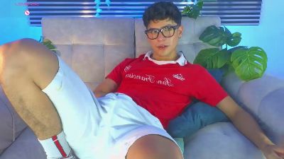 CamiiGuzman live cam on Cam4