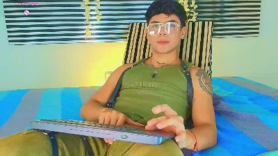 CamiiGuzman live cam on Cam4