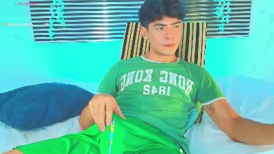 CamiiGuzman live cam on Cam4