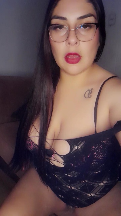 Camiikalifha live cam on Cam4