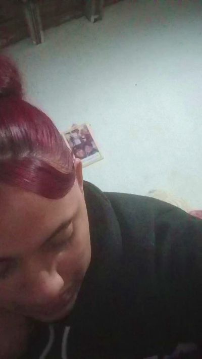 Camila057 live cam on Cam4