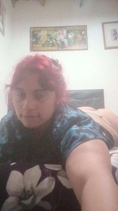 Camila057 live cam on Cam4