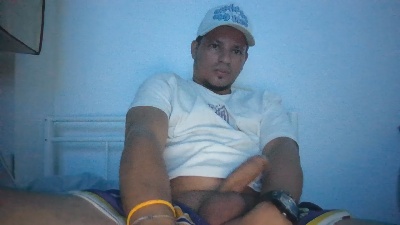 CamilaAndThomas live cam on Cam4