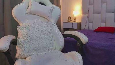 CamilaGonzalez2 live cam on Cam4